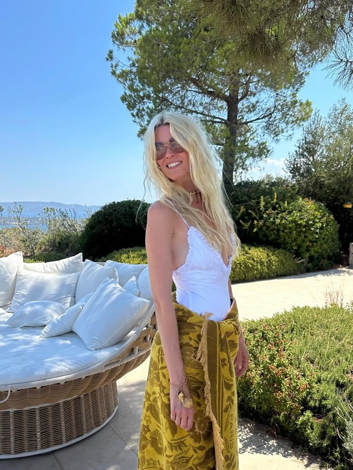 FOTO: Claudia Schiffer rozhodně nevypadá na 55 let. – stránka 7