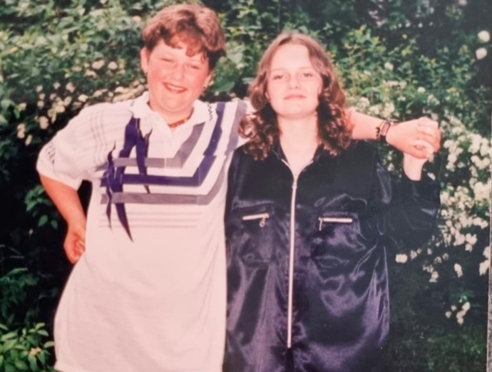 FOTO: Obezita ji omezuje od devíti let. – stránka 18