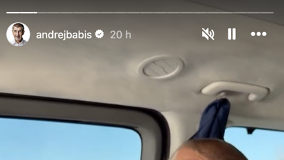 FOTO: Andrej Babiš si pořídil nové, levnější plavky.