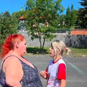 Váhový rozdíl soupeřek je neuvěřitelných 225 kg!