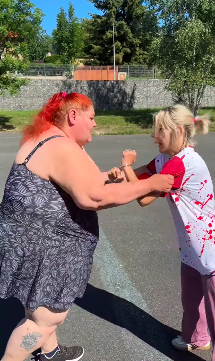 FOTO: Droběna s Adél pořádně zamávala.