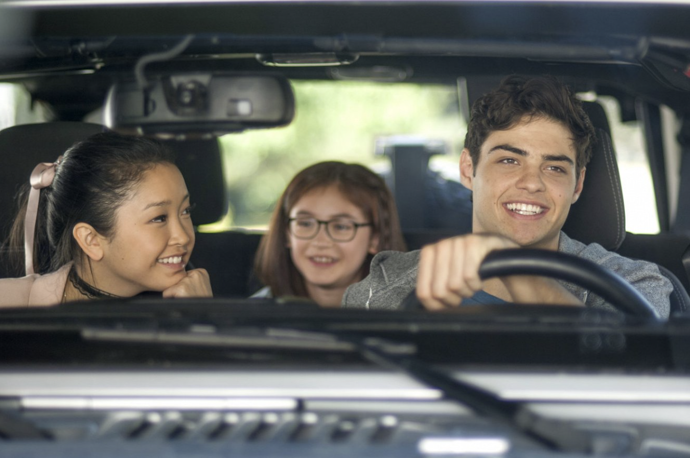 FOTO: Noah Centineo v romantické trilogii Všem klukům, které jsem milovala. – stránka 4