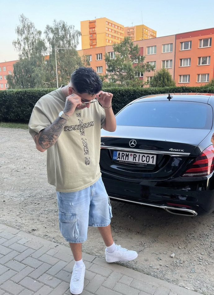 FOTO: Hard Rico uspořádal party. – stránka 6