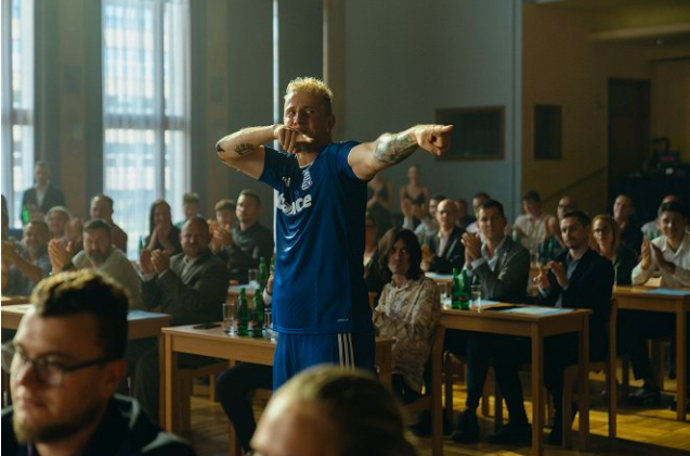 FOTO: Vyšehrad Dvje sklízí kritiku. – stránka 1