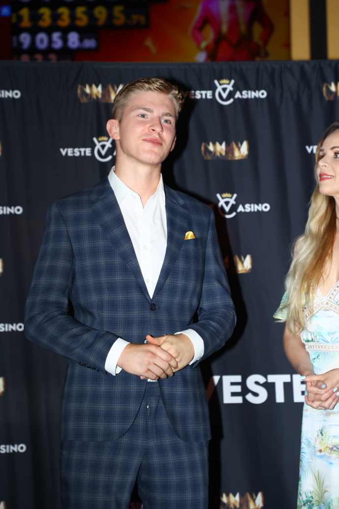 FOTO: Jakub Batfalský zabojuje o titul Muž roku 2025. – stránka 4