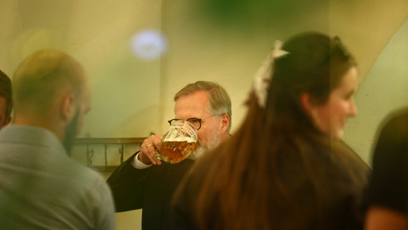 FOTO: Petr Fiala v Malostranské besedě.