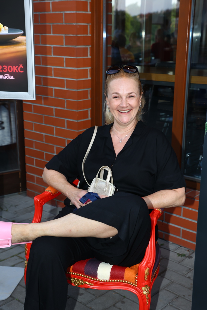 FOTO: Linda Finková má vždy dobrou náladu. – stránka 2