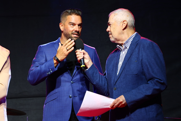 FOTO: Marek Eben spolu s Petrem Švancarou. – stránka 15