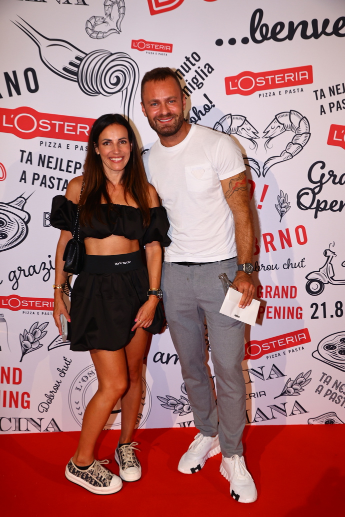 FOTO: Marek Dvořák na velkolepém openingu restaurace L'Osteria v Brně. – stránka 1