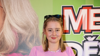 FOTO: Premiéra filmu Mezi námi děvčaty plná pozvaných hostů.