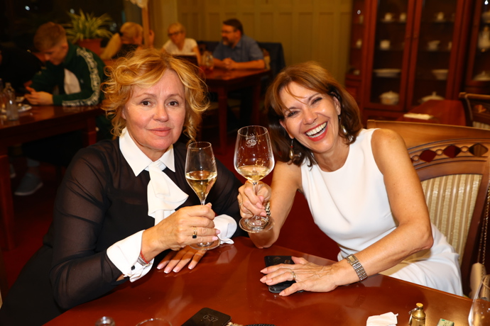 FOTO: Michaela Dolinová se usmívala. – stránka 3