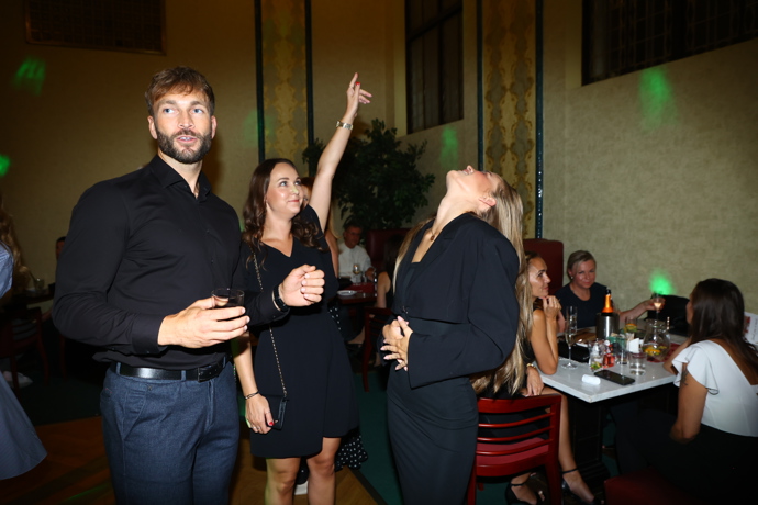 FOTO: Amélie Pokorná si užívala party. – stránka 32