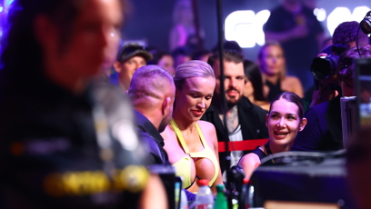 FOTO: Nela komentovala s Karlosem.
