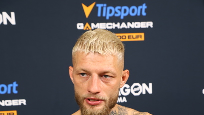 FOTO: Radek svého soupeře ukončil.