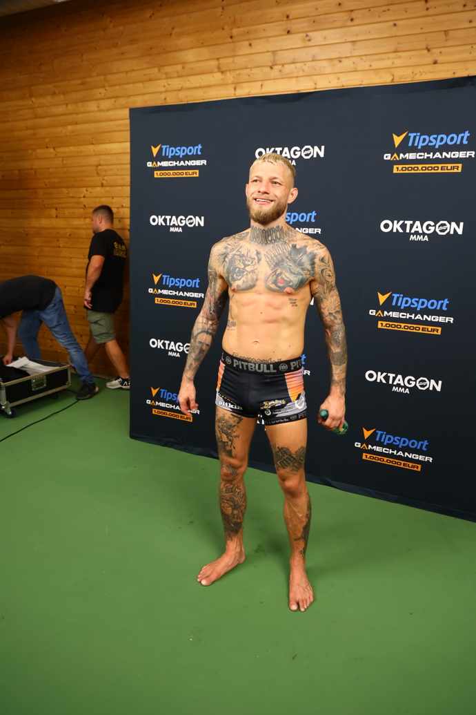 FOTO: Radek Roušal v tabulkách stoupá vzhůru – stránka 18