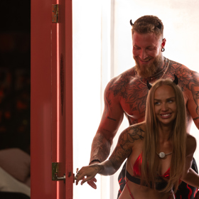 Dominika jako první šla po Honzovi.