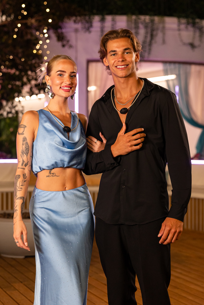 FOTO: Bombshell Michelle s Dannym. – stránka 175