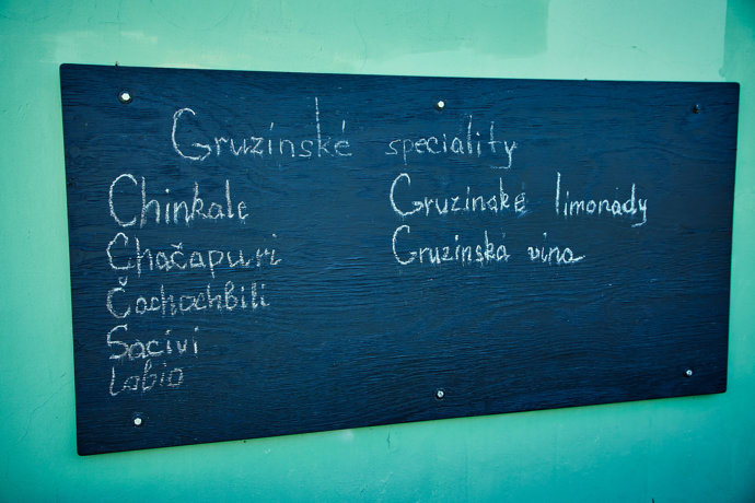 FOTO: Starosuchdolská restaurace nabízí i Gruzínské speciality. – stránka 66