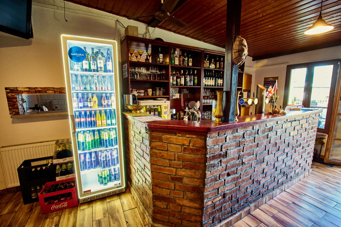 FOTO: Starosuchdolská restaurace. – stránka 53