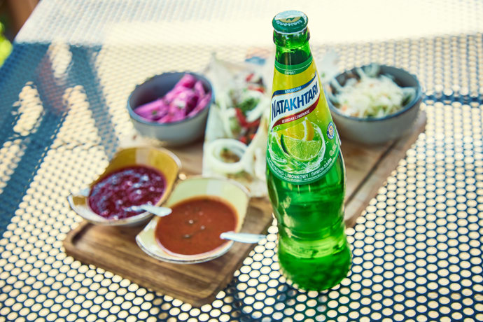 FOTO: Starosuchdolská restaurace nabízí i gruzínská jídla a limonády. – stránka 46