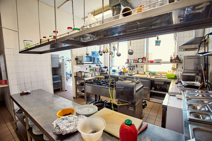 FOTO: Kuchyně v restauraci a penzionu Na Čertovce – stránka 26
