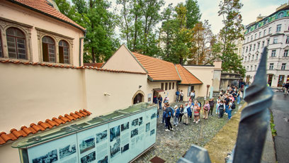 FOTO: Vchod do starého židovského hřbitova.