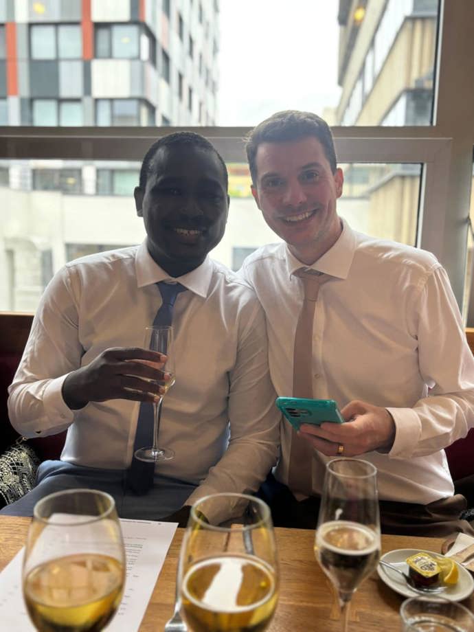 FOTO: Martin Hranáč se svým manželem. – stránka 1