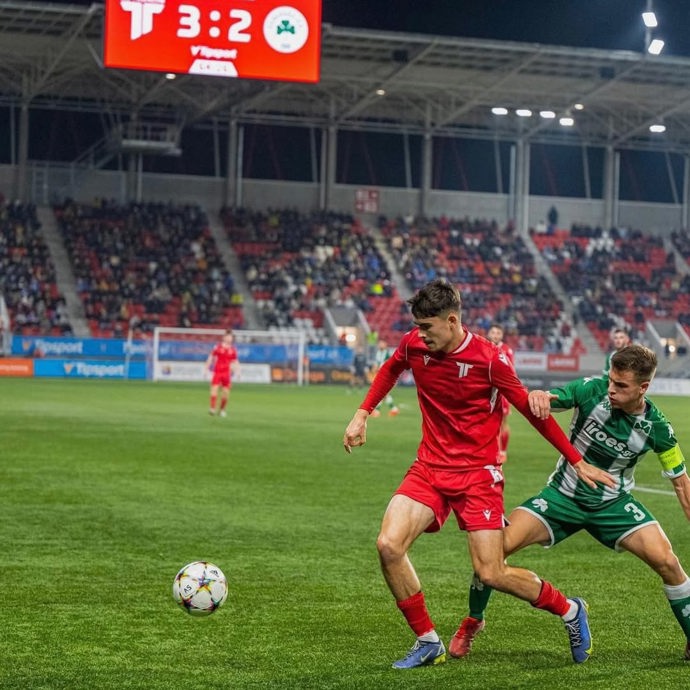 FOTO: Syn Lucas Demitra se dal na dráhu fotbalisty.