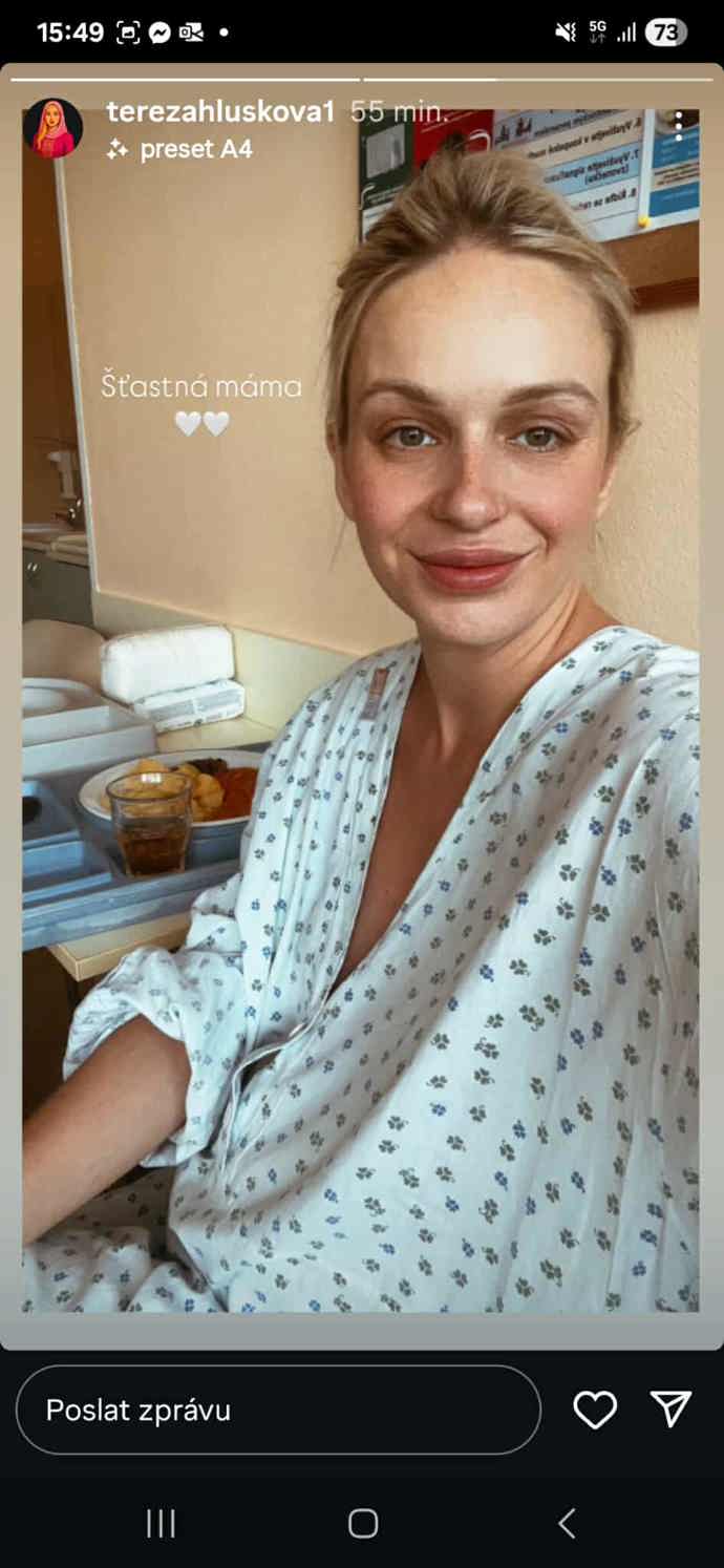 FOTO: Tereza Hlůšková porodila syna Viktora.