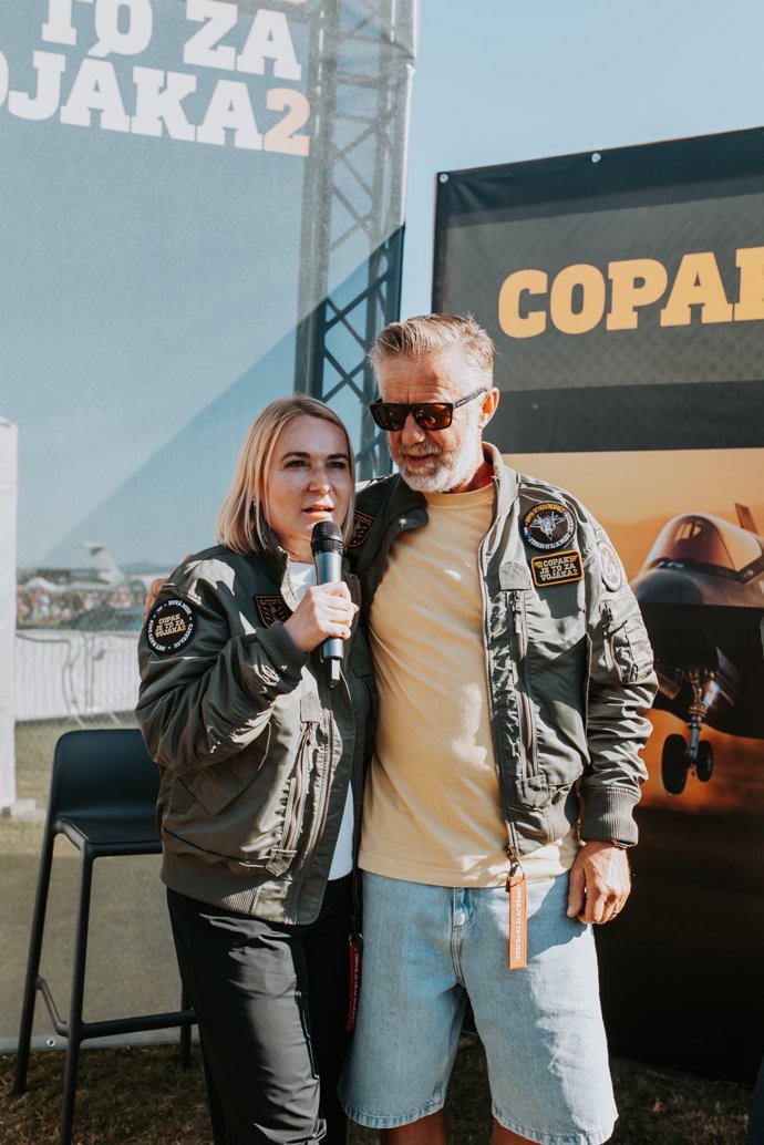 FOTO: Jiří Langmajer Aktivní zálohy nevyloučil. – stránka 4
