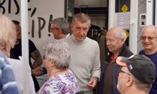 Babiš si na každého umí udělat čas. To je jeho výhoda.