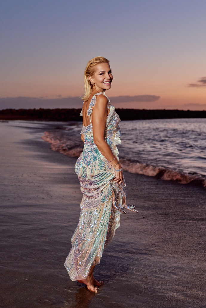 FOTO: Dara Rolins se objeví v Love Islandu.