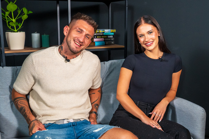 FOTO: eXtra host Ivan Janiš a Simona Galková 02 – stránka 11