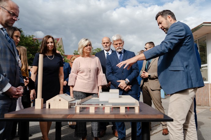 FOTO: Petr Pavel a Eva Pavlová navštívili Pardubický kraj. – stránka 5