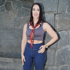 Kuchařka Besky vsadila na úzké džíny, které se znovu vrací do módy. Celkový styling ale nebyl vyvážený.