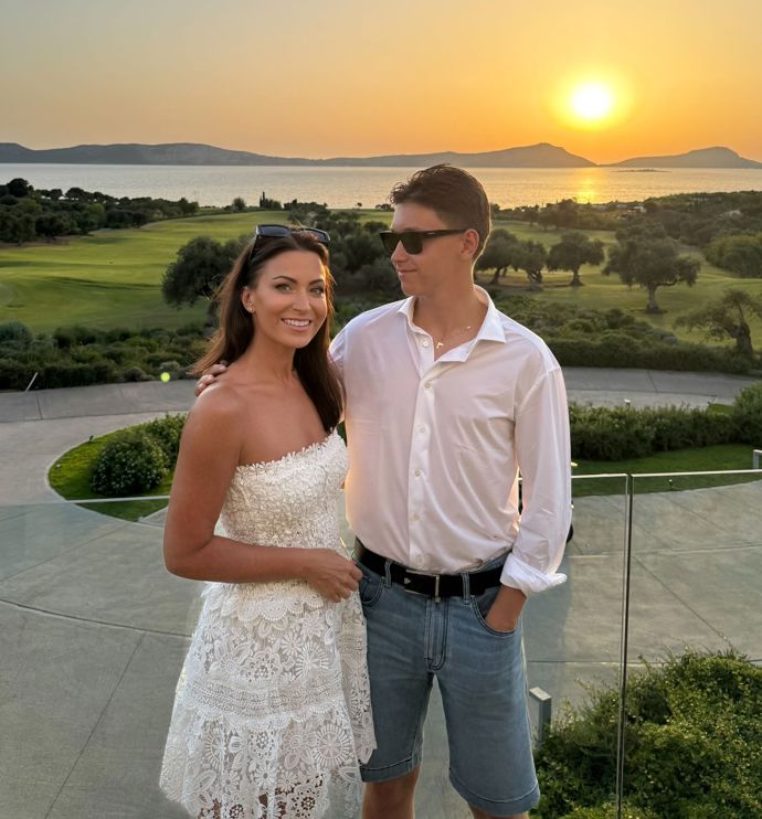 FOTO: Gabriela Partyšová posílá syna na internátní školu do Skotska. – stránka 9