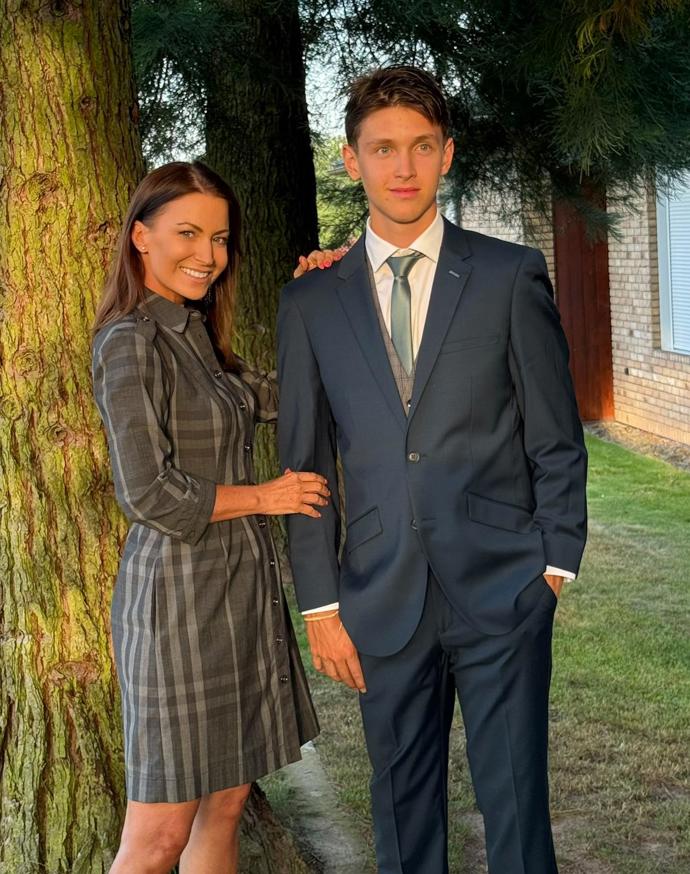 FOTO: Syn Partyšové vylétává z hnízda. – stránka 5