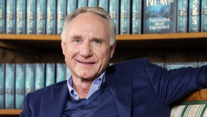FOTO: Dan Brown představil v Praze novou knihu.