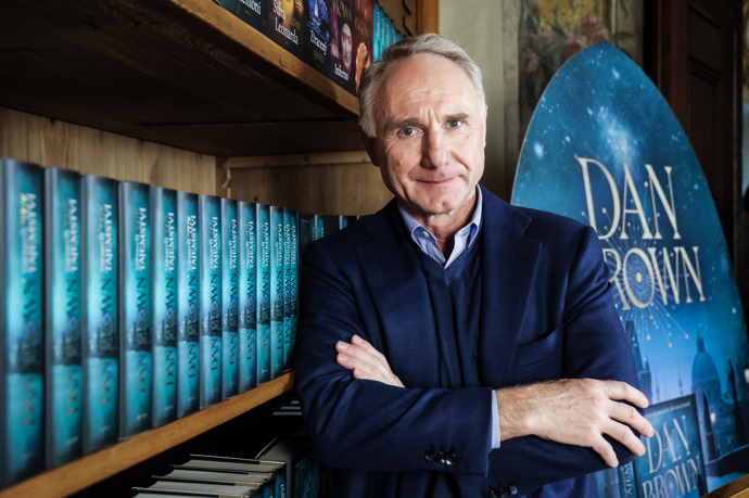 FOTO: Dan Brown napsal knihu, která se odehrává v Praze. – stránka 2