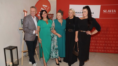 FOTO: Módní přehlídka Beaty Rajské plná hvězd.