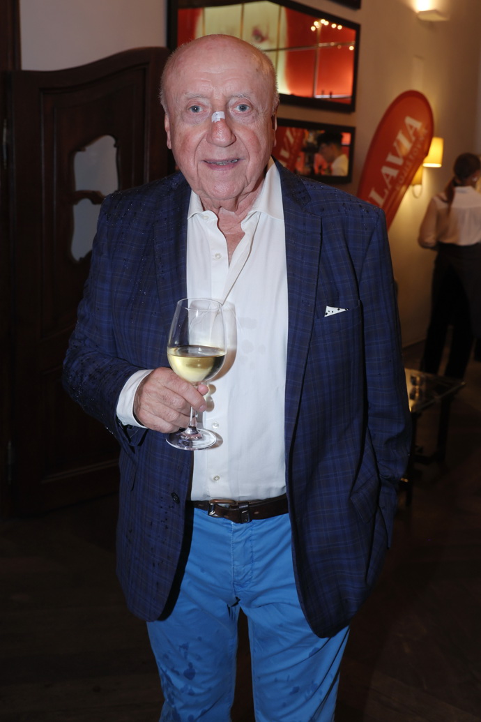FOTO: Felix Slováček má problémy s nosem. – stránka 1