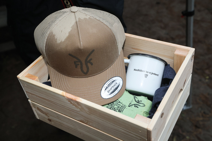 FOTO: Merch z Farmy Vojty Kotka. – stránka 1