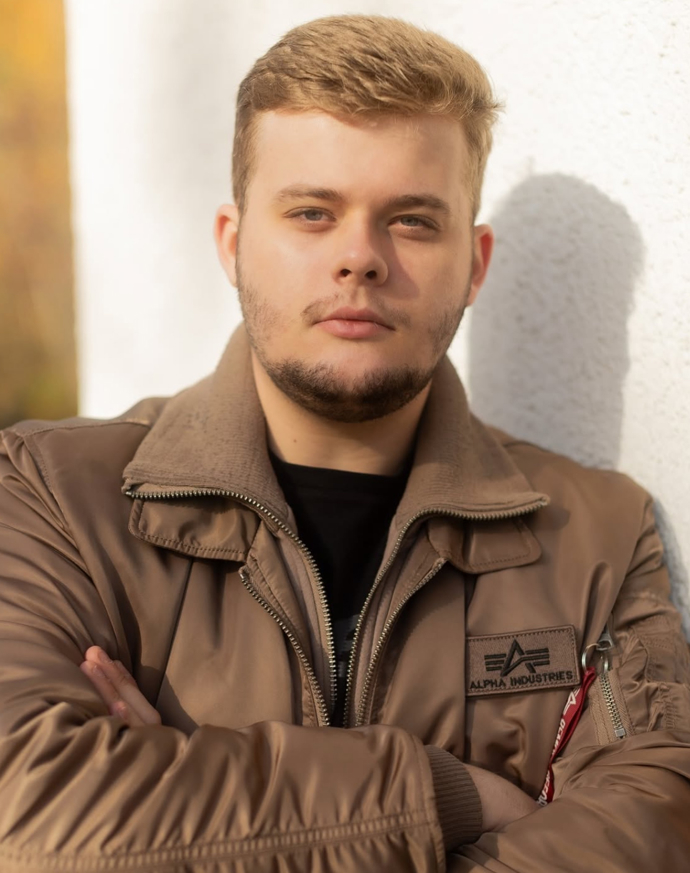 FOTO: Bořivoj Čermák vystudoval herectví. – stránka 7