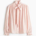 Halenka s mašlí u krku, H&M, 619 Kč