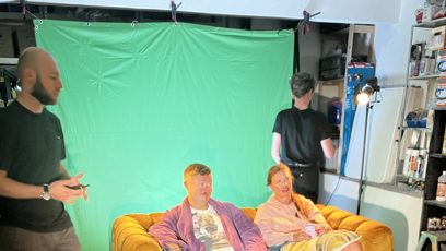 FOTO: Kristýna Leichtová a Filip Kaňkovský natáčeli klipy proti dezinformacím.