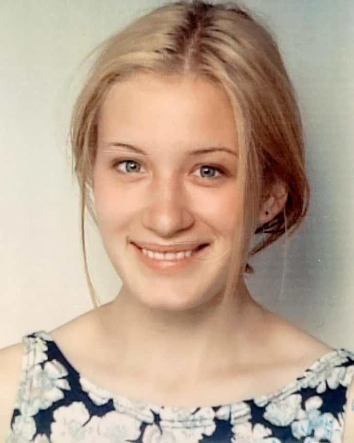 FOTO: Helena se dokázala s nemocí poprat. – stránka 1
