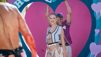 FOTO: Simi si na Love Islandu vybrala Honzi Michálka.