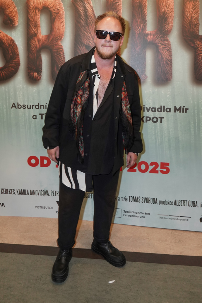 FOTO: Herec Štěpán Kozub byl extravagantní. – stránka 2