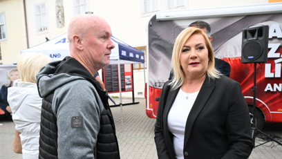 FOTO: Alena Schillerová ve Šlapanicích.