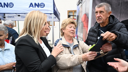 FOTO: Andrej Babiš s Alenou Schillerovou.